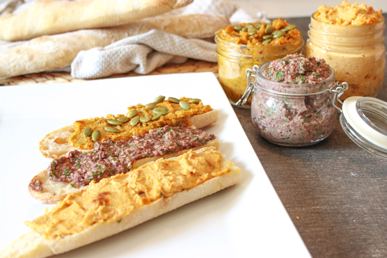 Dinkelbaguettes mit 3 Aufstrichen