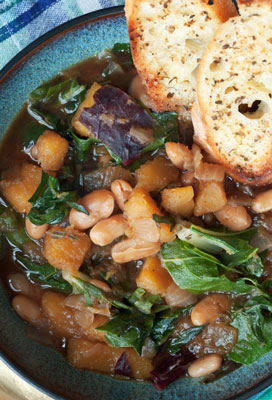 Grünkohl und weiße Bohnensuppe Rezept
