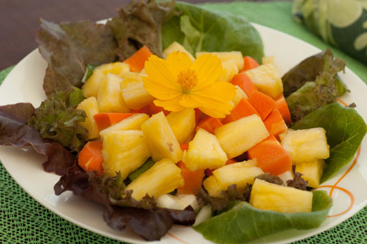 Rezept für gewürztes Karotten-Ananas-Sambal