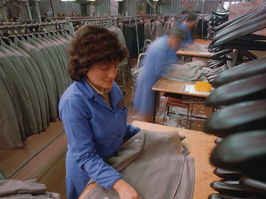 Billige Kleidung schadet der Umwelt und den Arbeitern