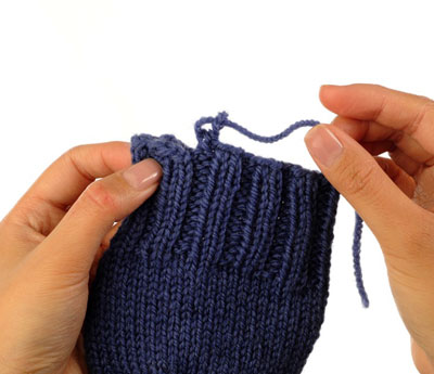 Wie man das Bein und die Manschette strickt