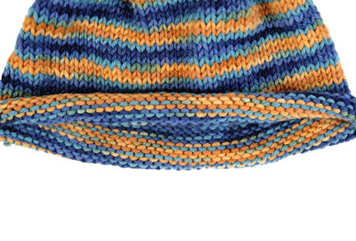 Wie man eine Kindermütze strickt