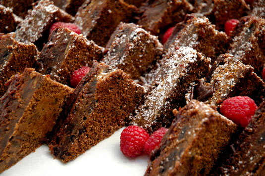 Rezept für glutenfreie Schoko-Himbeer-Riegel