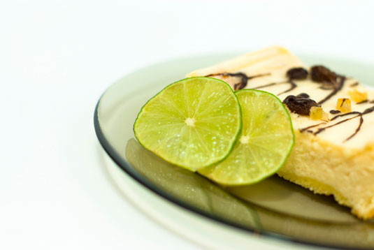 Kokos-Zitronen-Chiffon-Torte Glutenfreies Rezept