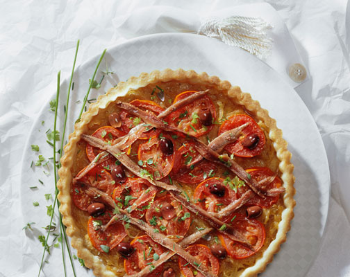 Tomaten-Oliven-Sardellen-Tarte (Pissaladière)