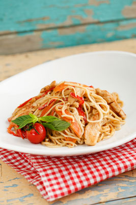 Rezept für griechisches Hühnchen mit Pasta