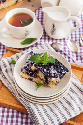 Paleo-Diät-Rezept für Limetten-Heidelbeer-Mohn-Kaffeekuchen