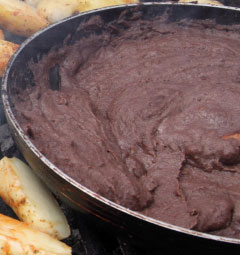 Rezept für Hühnchen-Schwarzbohnen-Torte