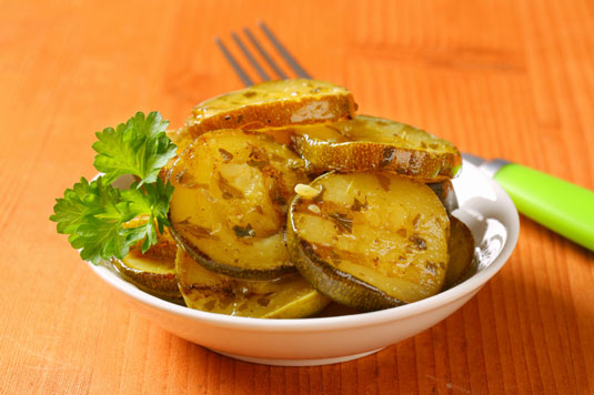 Marinierte Zucchini (Zucchine alla Scapece)